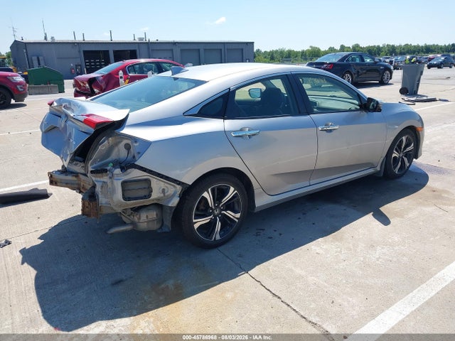 Honda Civic Touring 2018 JHMFC1F97JX002056 Image 4