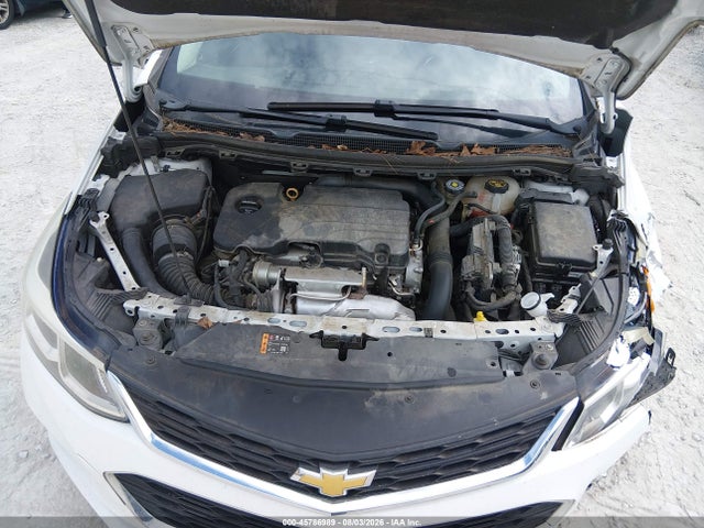 1G1BC5SMXJ7225962 Chevrolet Cruze Ls Auto