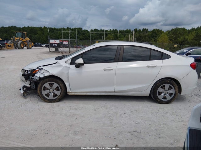 1G1BC5SMXJ7225962 Chevrolet Cruze Ls Auto
