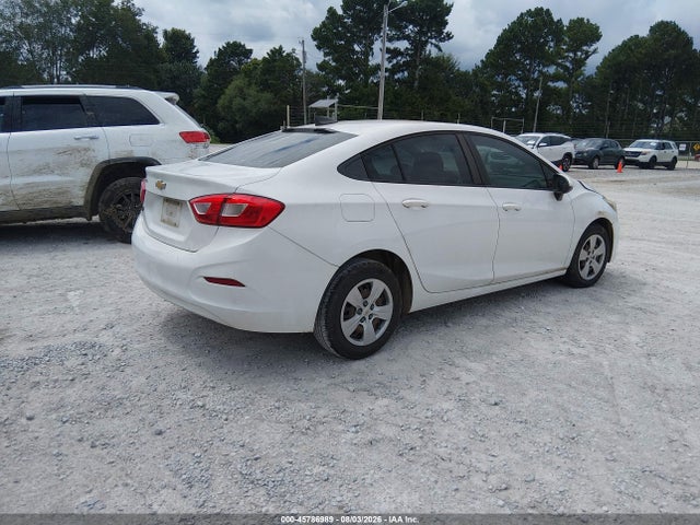 1G1BC5SMXJ7225962 Chevrolet Cruze Ls Auto