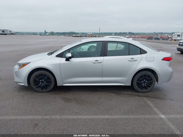 Продажа на аукционе авто 2021 Toyota Corolla Le, vin: 5YFEPMAE5MP204839, номер лота: 45786995