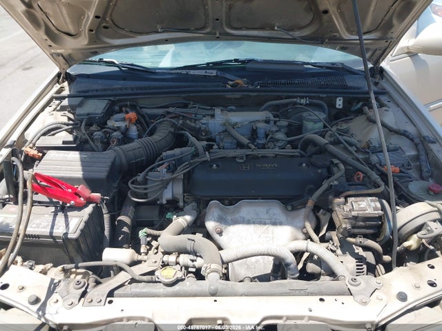 1993 Honda Accord Se მანქანა იყიდება აუქციონზე, vin: JHMCB7688PC032215, აუქციონის ნომერი: 45787017