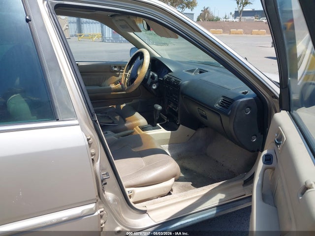 1993 Honda Accord Se მანქანა იყიდება აუქციონზე, vin: JHMCB7688PC032215, აუქციონის ნომერი: 45787017