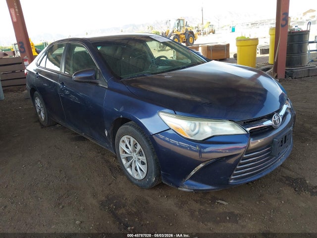 2015 Toyota Camry Le მანქანა იყიდება აუქციონზე, vin: 4T4BF1FK2FR476193, აუქციონის ნომერი: 45787020