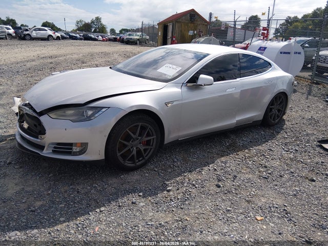 Продаж на аукціоні авто 2015 Tesla Model S 60/70/85, vin: 5YJSA1S12FFP72589, номер лоту: 45787031