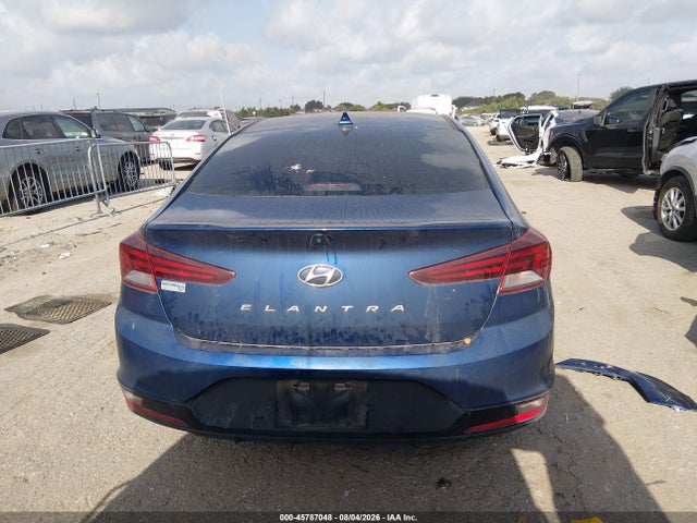 2020 Hyundai Elantra Sel მანქანა იყიდება აუქციონზე, vin: 5NPD84LF3LH563083, აუქციონის ნომერი: 45787048