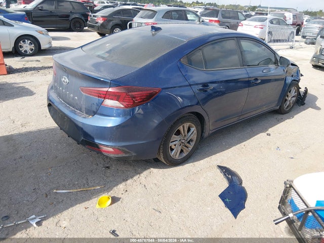 2020 Hyundai Elantra Sel მანქანა იყიდება აუქციონზე, vin: 5NPD84LF3LH563083, აუქციონის ნომერი: 45787048