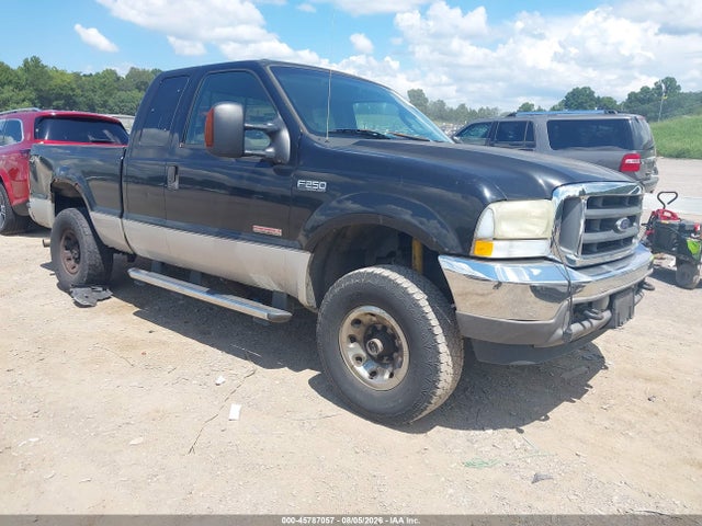 45787057 :رقم المزاد ، 1FTNX21P24EB11568 vin ، 2004 Ford F-250 Lariat/xl/xlt مزاد بيع