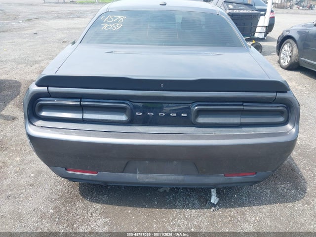 45787059 :رقم المزاد ، 2C3CDZBT6HH601230 vin ، 2017 Dodge Challenger R/t مزاد بيع