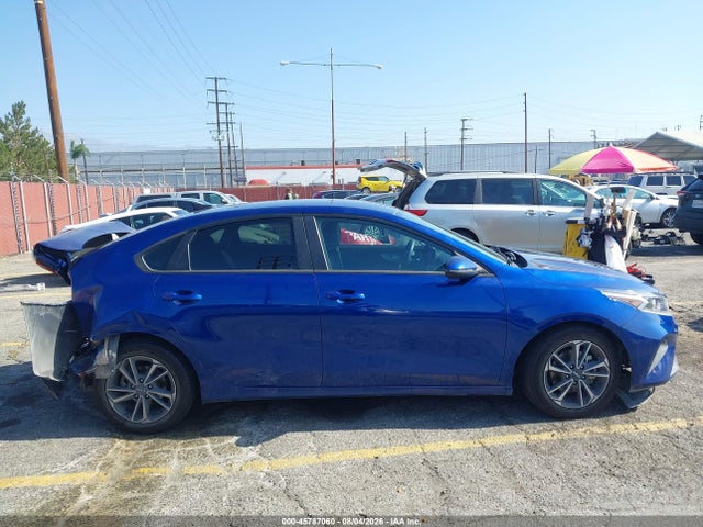 45787060 :رقم المزاد ، 3KPF24AD7PE693700 vin ، 2023 Kia Forte Lxs مزاد بيع