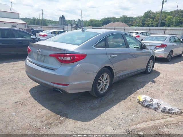 2016 Hyundai Sonata Se მანქანა იყიდება აუქციონზე, vin: 5NPE24AF7GH374886, აუქციონის ნომერი: 45787081
