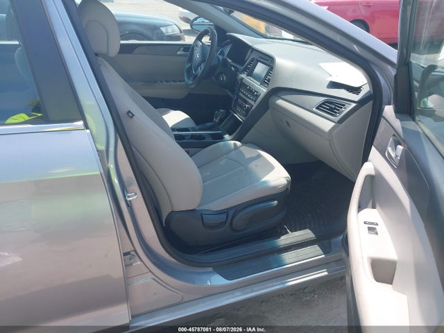 2016 Hyundai Sonata Se მანქანა იყიდება აუქციონზე, vin: 5NPE24AF7GH374886, აუქციონის ნომერი: 45787081
