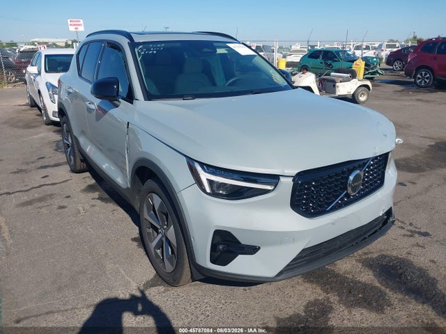 Продажа на аукционе авто 2026 Volvo Xc40 Plus, B5 Awd Gas (mild Hybrid), Dark, vin: YV4L12UC7T2776643, номер лота: 45787084