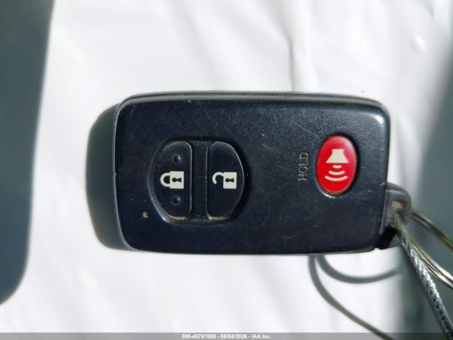 Продажа на аукционе авто 2012 Toyota Prius Two, vin: JTDKN3DU6C1565814, номер лота: 45787088