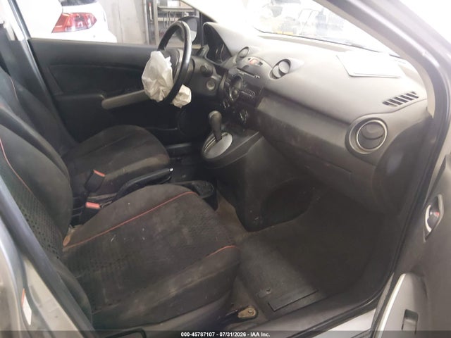 45787107 :رقم المزاد ، JM1DE1HZ5B0106684 vin ، 2011 Mazda Mazda2 Touring مزاد بيع