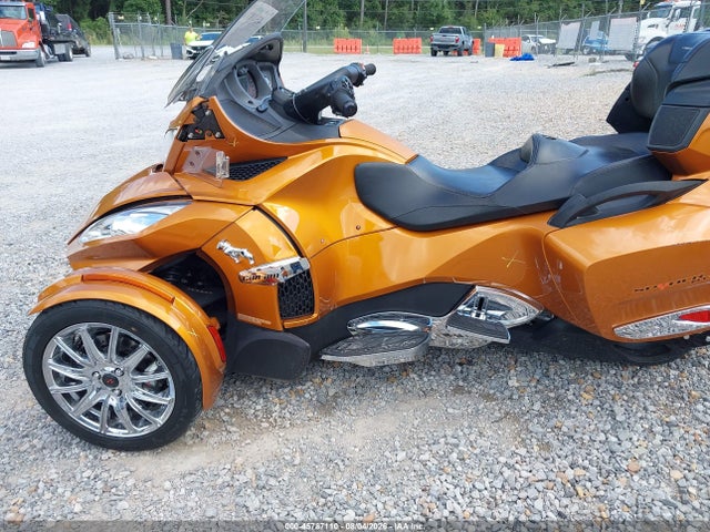 2BXNBDD14EV002039 Can-Am Spyder Roadster Rt/rts/rt Limited