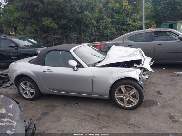 Продаж на аукціоні авто 2006 Mazda Mx-5 Touring, vin: JM1NC25F660108315, номер лоту: 45787123