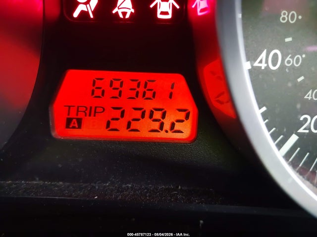 Продаж на аукціоні авто 2006 Mazda Mx-5 Touring, vin: JM1NC25F660108315, номер лоту: 45787123
