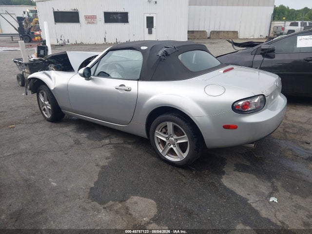 Продаж на аукціоні авто 2006 Mazda Mx-5 Touring, vin: JM1NC25F660108315, номер лоту: 45787123