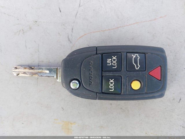 45787169 :رقم المزاد ، YV1SW592561536576 vin ، 2006 Volvo V70 2.5t مزاد بيع