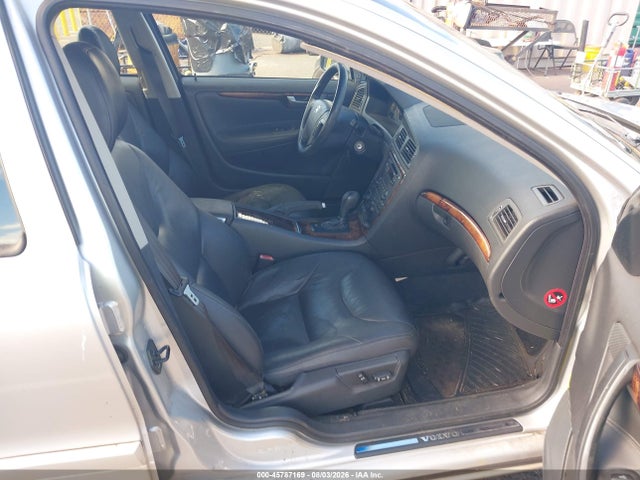 45787169 :رقم المزاد ، YV1SW592561536576 vin ، 2006 Volvo V70 2.5t مزاد بيع