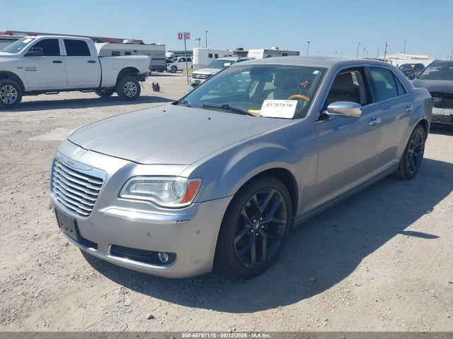 45787178 :رقم المزاد ، 2C3CCAET7DH632559 vin ، 2013 Chrysler 300c مزاد بيع
