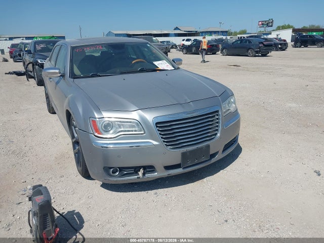 45787178 :رقم المزاد ، 2C3CCAET7DH632559 vin ، 2013 Chrysler 300c مزاد بيع