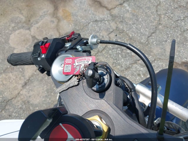 Suzuki GSX-R750 2024 JS1GR7MA0R7100789 Image 11