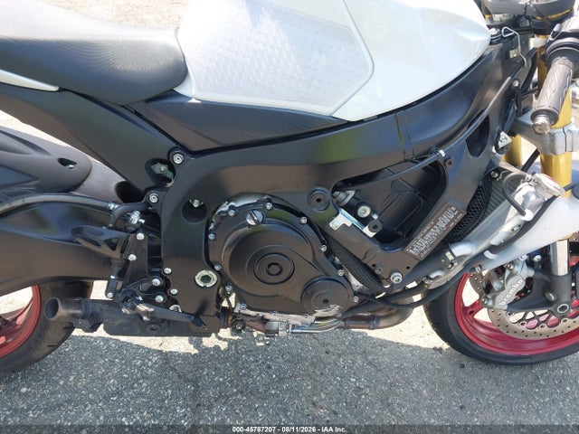 Suzuki GSX-R750 2024 JS1GR7MA0R7100789 Image 9