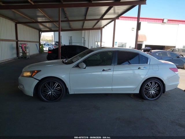 45787219 :رقم المزاد ، 1HGCP3F8XAA029705 vin ، 2010 Honda Accord 3.5 Ex-l مزاد بيع