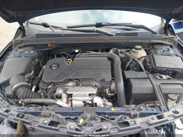 1G1ZD5ST8KF140628 Chevrolet MALIBU LT