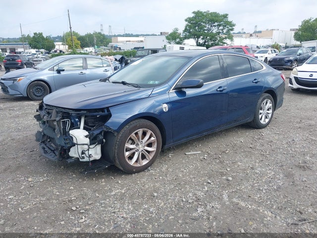 1G1ZD5ST8KF140628 Chevrolet MALIBU LT