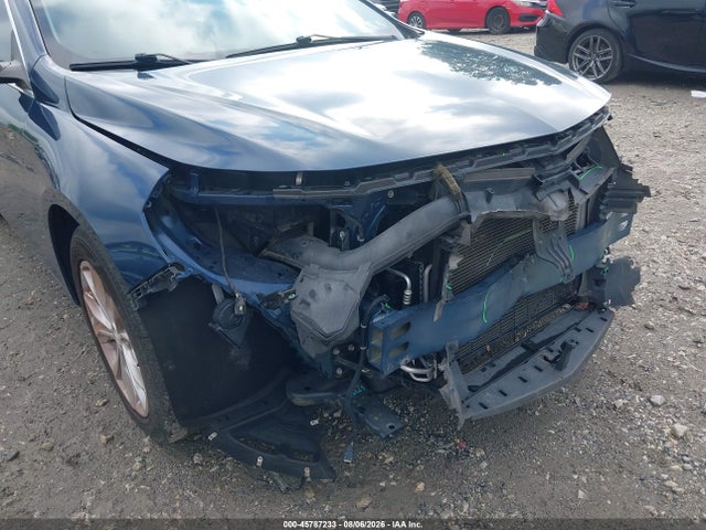 1G1ZD5ST8KF140628 Chevrolet MALIBU LT