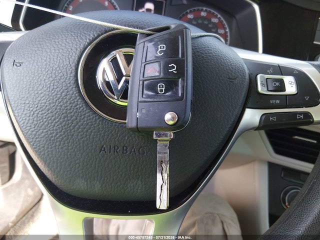 Продаж на аукціоні авто 2019 Volkswagen Jetta 1.4t S, vin: 3VWN57BU3KM106696, номер лоту: 45787245
