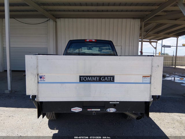 Chevrolet Silverado 2500hd Wt 2018 1GC1KUEG2JF244999 Image 17
