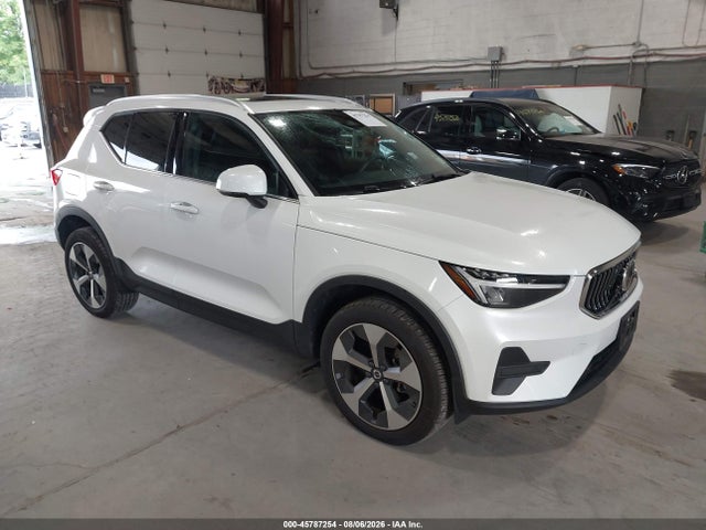 Продажа на аукционе авто 2025 Volvo Xc40 B5 Core Bright Theme, vin: YV4L12UJ0S2510992, номер лота: 45787254
