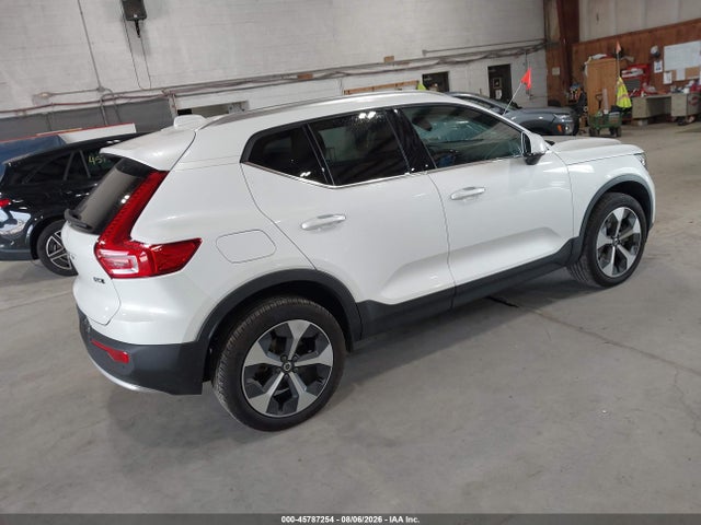 Aukcja sprzedaży 2025 Volvo Xc40 B5 Core Bright Theme, vin: YV4L12UJ0S2510992, numer aukcji: 45787254