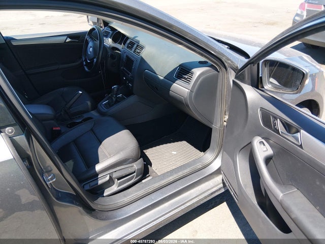 Продажа на аукционе авто 2016 Volkswagen Jetta 1.4t Se, vin: 3VWD67AJ2GM418872, номер лота: 45787293