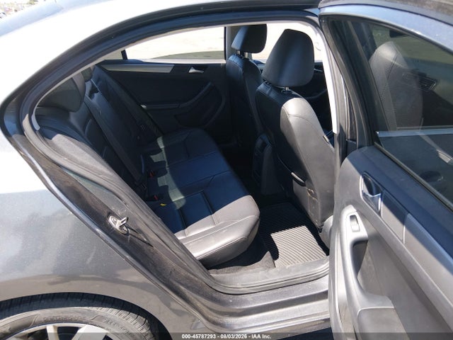 Продажа на аукционе авто 2016 Volkswagen Jetta 1.4t Se, vin: 3VWD67AJ2GM418872, номер лота: 45787293