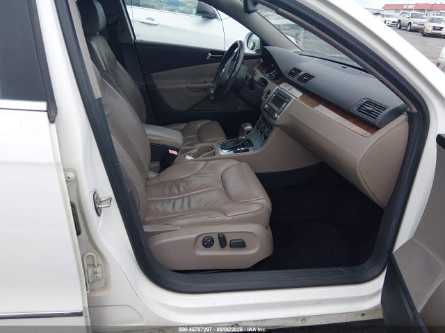 Aukcja sprzedaży 2008 Volkswagen Passat Lux, vin: WVWTK73C18E227475, numer aukcji: 45787297