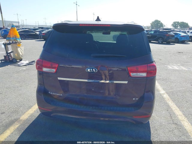 KIA SEDONA EX 2018 KNDMC5C1XJ6399282 Image 17