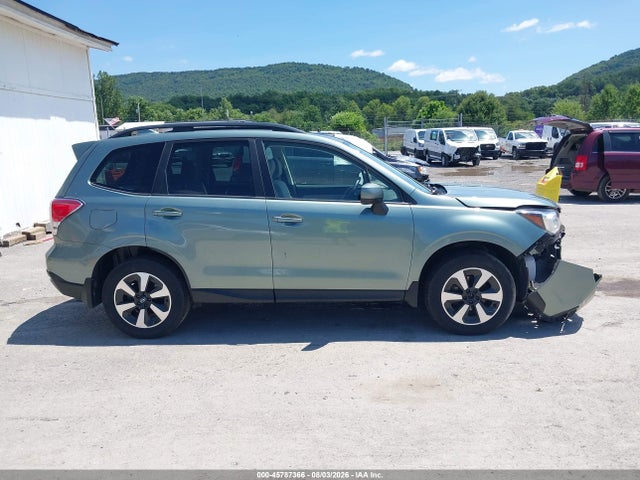 Продаж на аукціоні авто 2018 Subaru Forester 2.5i Premium, vin: JF2SJAEC6JH529620, номер лоту: 45787366
