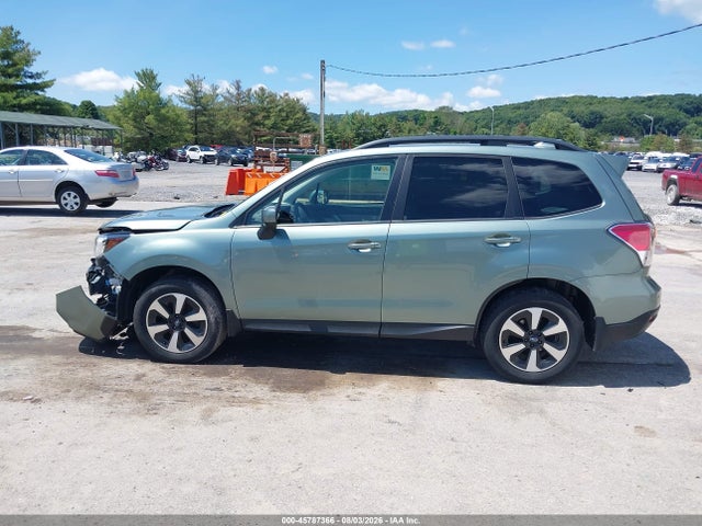 Продаж на аукціоні авто 2018 Subaru Forester 2.5i Premium, vin: JF2SJAEC6JH529620, номер лоту: 45787366