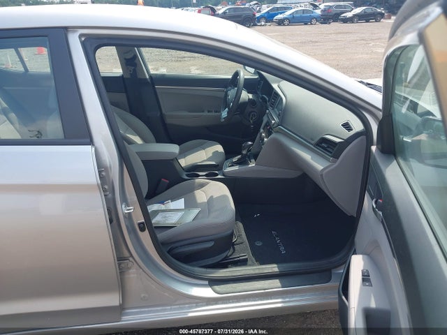45787377 :رقم المزاد ، 5NPD74LF1LH600988 vin ، 2020 Hyundai Elantra Se مزاد بيع