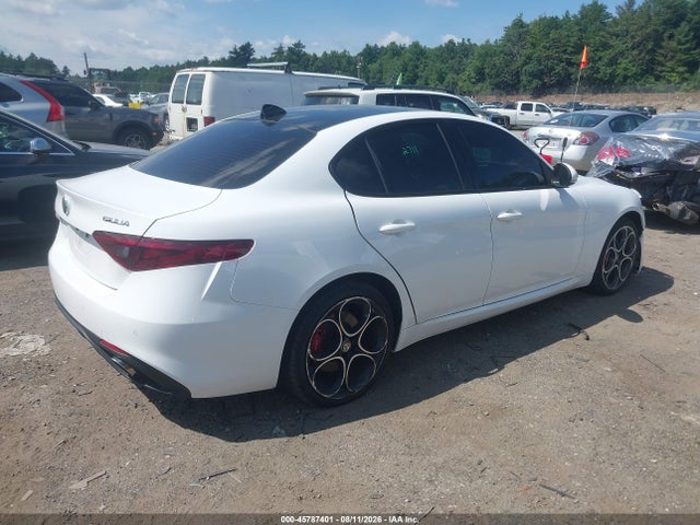ZARFANBN7L7637708 Alfa Romeo Giulia Ti Sport Awd