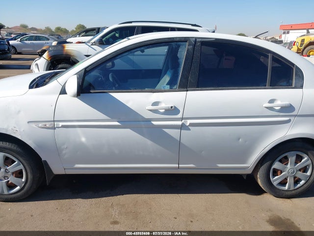 2007 Hyundai Accent Gls მანქანა იყიდება აუქციონზე, vin: KMHCN46CX7U139042, აუქციონის ნომერი: 45787409