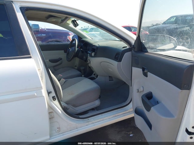 2007 Hyundai Accent Gls მანქანა იყიდება აუქციონზე, vin: KMHCN46CX7U139042, აუქციონის ნომერი: 45787409