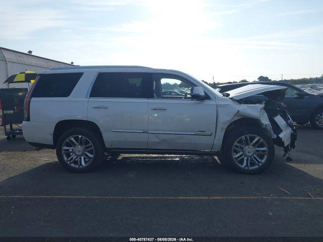 Продаж на аукціоні авто 2016 Cadillac Escalade Platinum, vin: 1GYS4DKJ4GR289863, номер лоту: 45787437