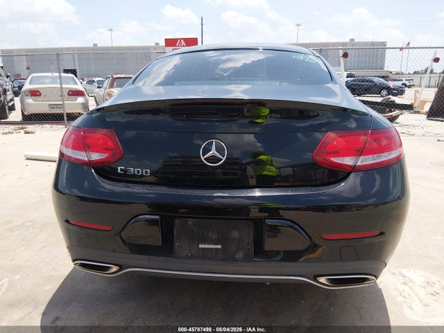 2017 Mercedes-benz C 300 მანქანა იყიდება აუქციონზე, vin: WDDWJ4JB0HF462569, აუქციონის ნომერი: 45787498