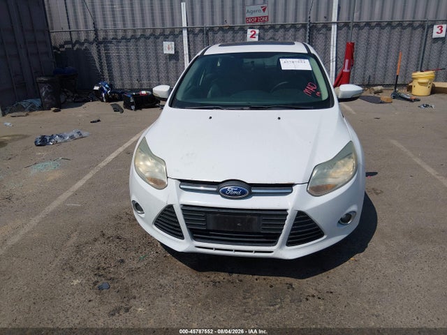45787552 :رقم المزاد ، 1FADP3K27DL273251 vin ، 2013 Ford Focus Se مزاد بيع